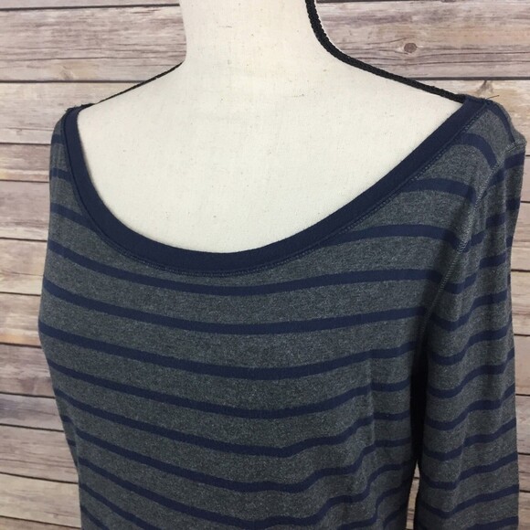 Hollister Knit Top Women Large 3/4 Sleeve Blue & Gray Stripe Cotton - Picture 2 of 8